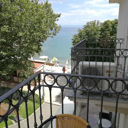 Zlatko Delic Apartmán Ika